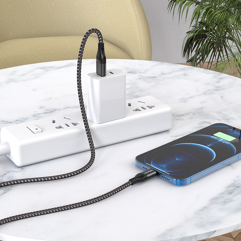 Borofone kábel BX56 Delightful - USB - Lightning - 2,4A 1 méter fekete